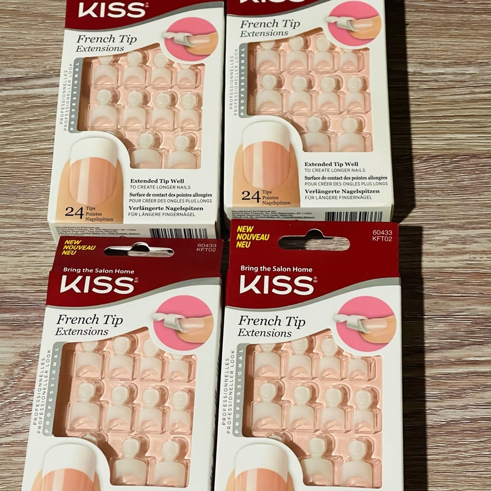 Kiss 4 Sets of French Tip extention Kiss Nails